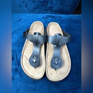 Betula by Birkenstock US 7.5 Women's Black Leather Toe-Post Comfort Sandals